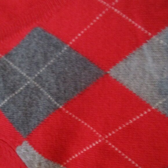 Lambswool V-neck Argyle sweater Size Smalll - Picture 3 of 7
